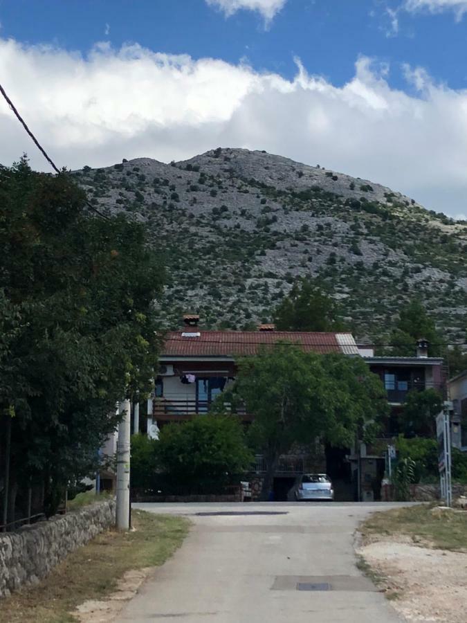 Hotel Leonarda Starigrad Paklenica Exterior foto